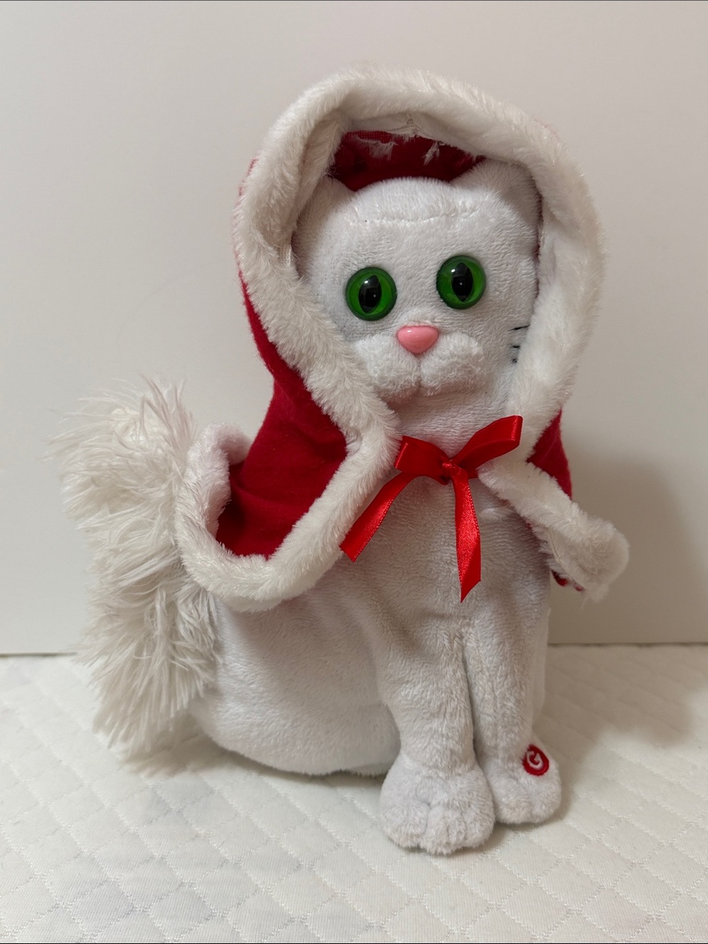 Gemmy Industries Musical Holiday Plush White Cat with Red Hooded Cape 11”X9”